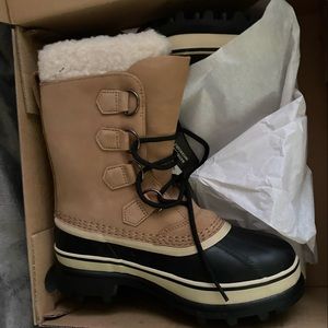 Womens Caribu Sorel Boots